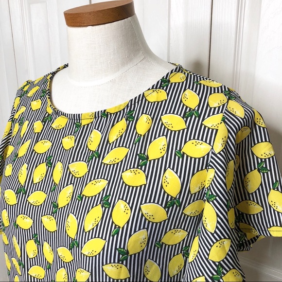 Lily White lemon striped top, knotted tie front - Picture 2 of 5